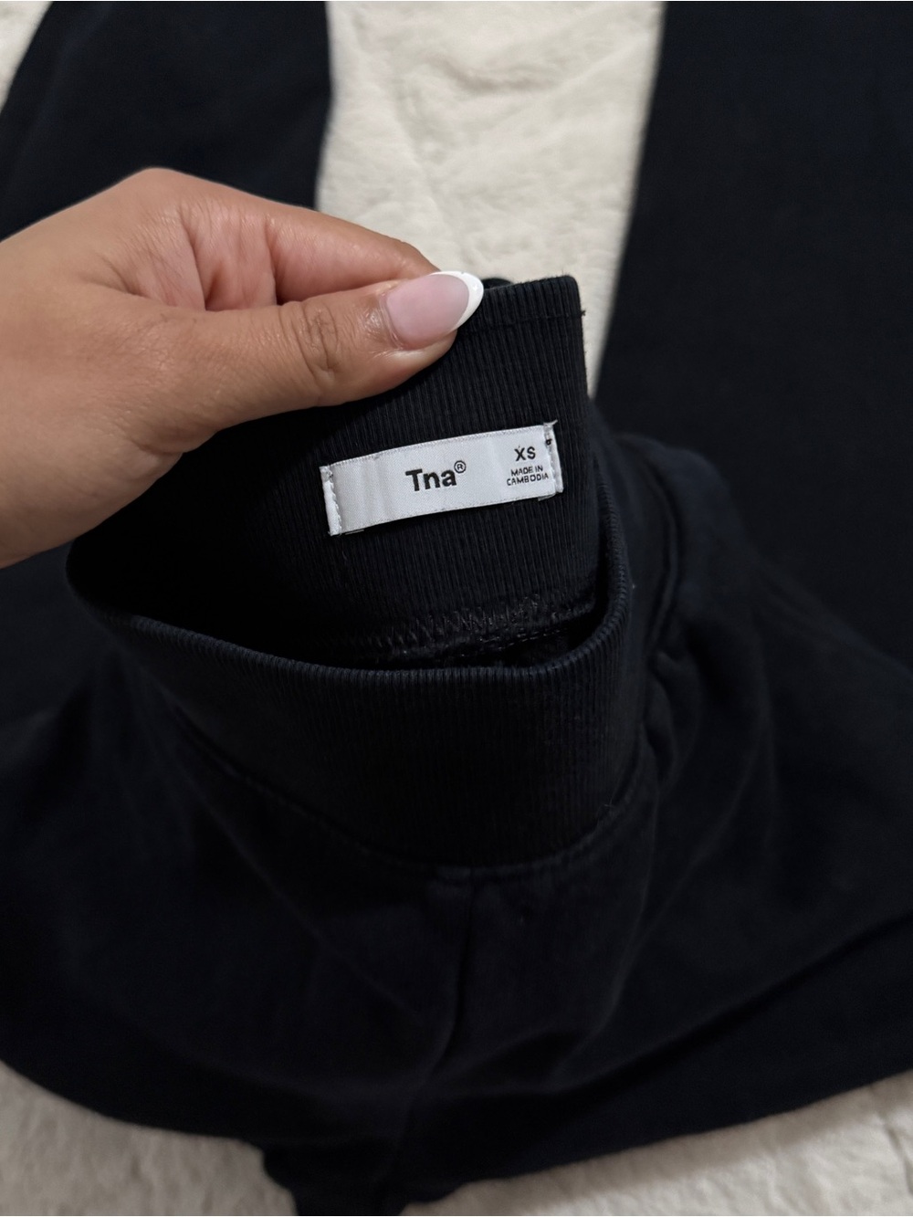 TNA Black Joggers - XS - Picture 3 of 3